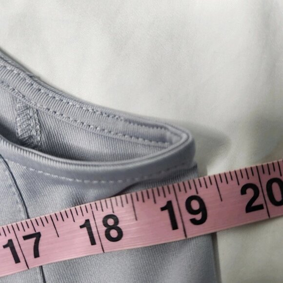 Golftini Women's Size XXL Tank Quarter Zip UPF New - Picture 5 of 8